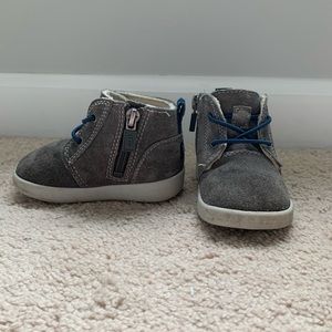 Toddler boy boots